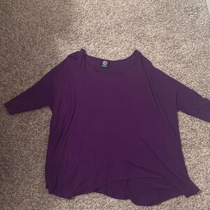 Purple elbow length sleevee shirt